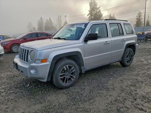 Jeep Patriot SPORT 2.4L 4 2010