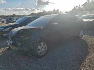 Toyota Corolla L 1.8L 4 2015