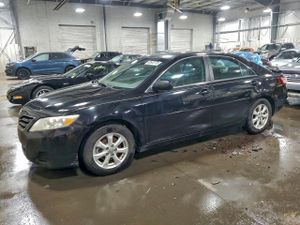 Toyota Camry BASE 2.5L 4 2011