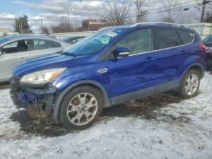 Ford Escape TITANIUM 2.0L 4 2014