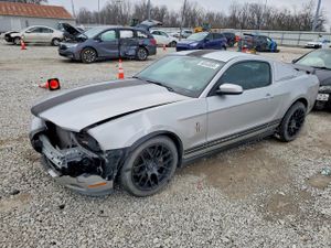 Ford Mustang 3.7L 6 2011