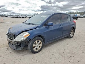 Nissan Versa S 1.8L 4 2012