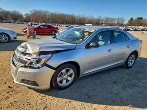 Chevrolet Malibu LS 2.5L 4 2013