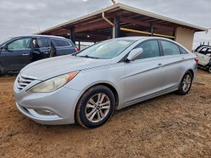 Hyundai Sonata GLS 2.4L 4 2013