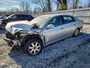 Toyota Avalon XL 3.5L 6 2007