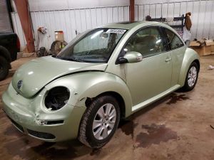 Volkswagen Beetle S 2.5L 5 2008