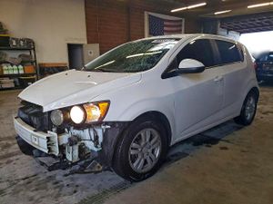 Chevrolet Aveo (Sonic) LT 1.8L 4 2014
