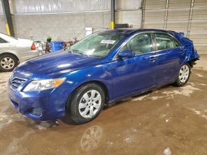 Toyota Camry BASE 2.5L 4 2011