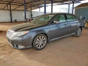 Toyota Avalon BASE 3.5L 6 2011