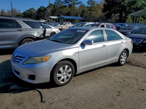 Toyota Camry BASE 2.5L 4 2011