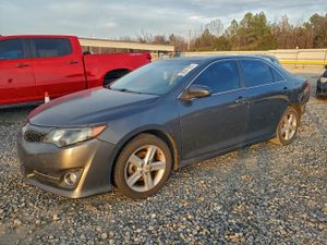 Toyota Camry BASE 2.5L 4 2012