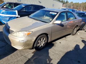 Toyota Camry LE 2.4L 4 2004