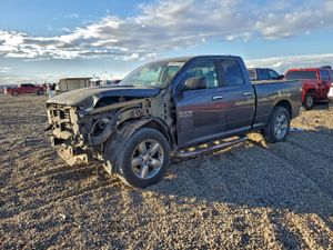 RAM 1500 SLT 5.7L 8 2015