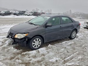 Toyota Corolla BASE 1.8L 4 2010