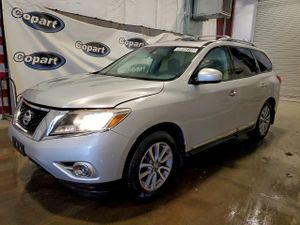 Nissan Pathfinder S 3.5L 6 2014