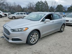 Ford Fusion SE 1.6L 4 2013