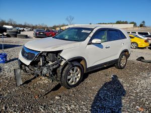 Kia Sorento LX 2.4L 4 2013