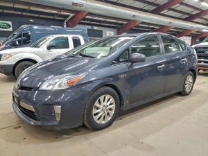 Toyota Prius 1.8L 4 2014