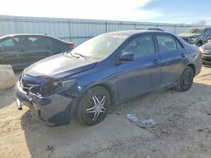 Toyota Corolla BASE 1.8L 4 2013