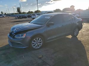 Volkswagen Jetta SE 1.8L 4 2015