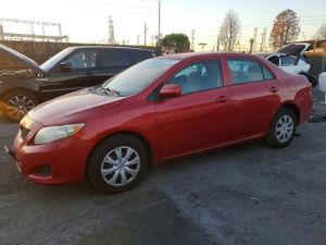 Toyota Corolla BASE 1.8L 4 2010