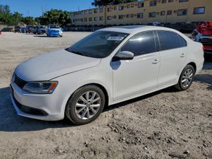 Volkswagen Jetta SE 2.5L 5 2012