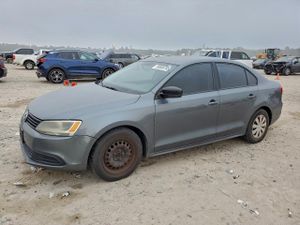 Volkswagen Jetta BASE 2.0L 4 2014