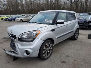 Kia Soul + 2.0L 4 2013