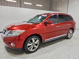 Nissan Pathfinder S 3.5L 6 2014