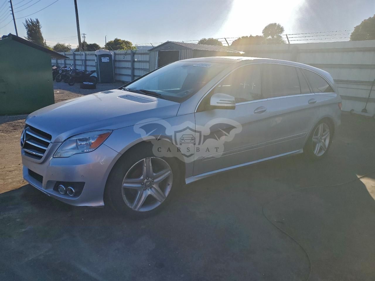 Mercedes-Benz R 350 4MATIC 3.5L 6 2011