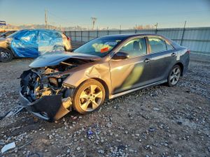 Toyota Camry SE 3.5L 6 2012