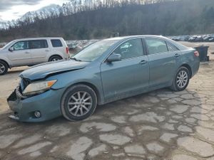 Toyota Camry BASE 2.5L 4 2010