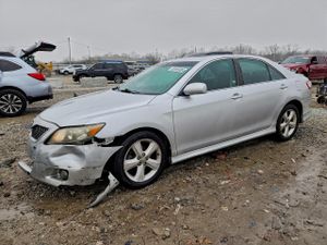 Toyota Camry BASE 2.5L 4 2011