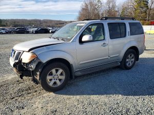 Nissan Pathfinder S 4.0L 6 2011