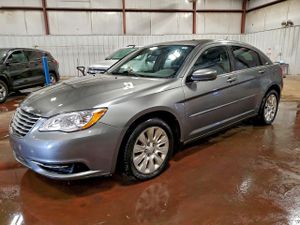 Chrysler 200 LX 2.4L 4 2013