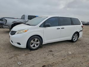 Toyota Sienna 3.5L 6 2013