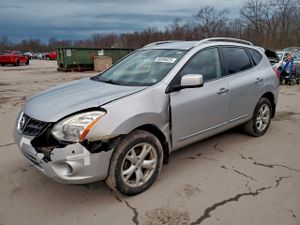 Nissan Rogue S 2.5L 4 2011