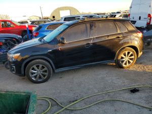 Mitsubishi Outlander LE 2.0L 4 2013