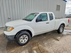 Nissan Frontier S 2.5L 4 2015