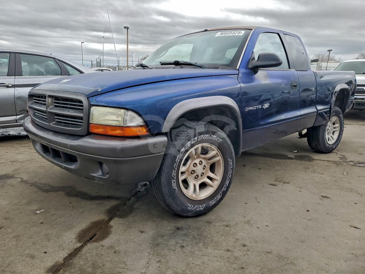 Dodge Dakota BASE 3.9L 6 2002