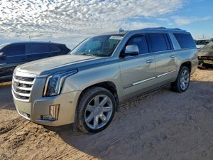 Cadillac Escalade ESV LUXURY 6.2L 8 2015