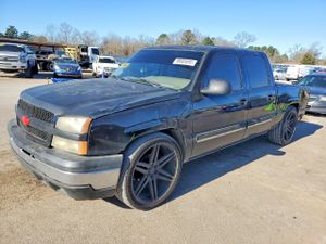 Chevrolet Silverado 1500 C1500 5.3L 8 2005