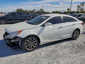 Hyundai Sonata SE 2.4L 4 2011