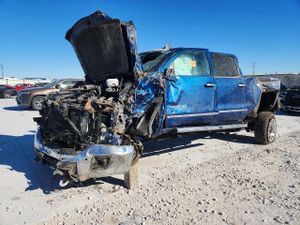 GMC Sierra K2500 SLT 6.6L 8 2015