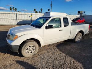 Nissan Frontier S 2.5L 4 2014