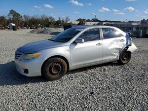 Toyota Camry BASE 2.5L 4 2011