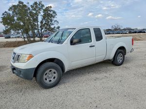 Nissan Frontier S 2.5L 4 2015