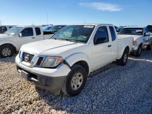 Nissan Frontier S 2.5L 4 2015