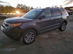 Ford Explorer XLT 3.5L 6 2015