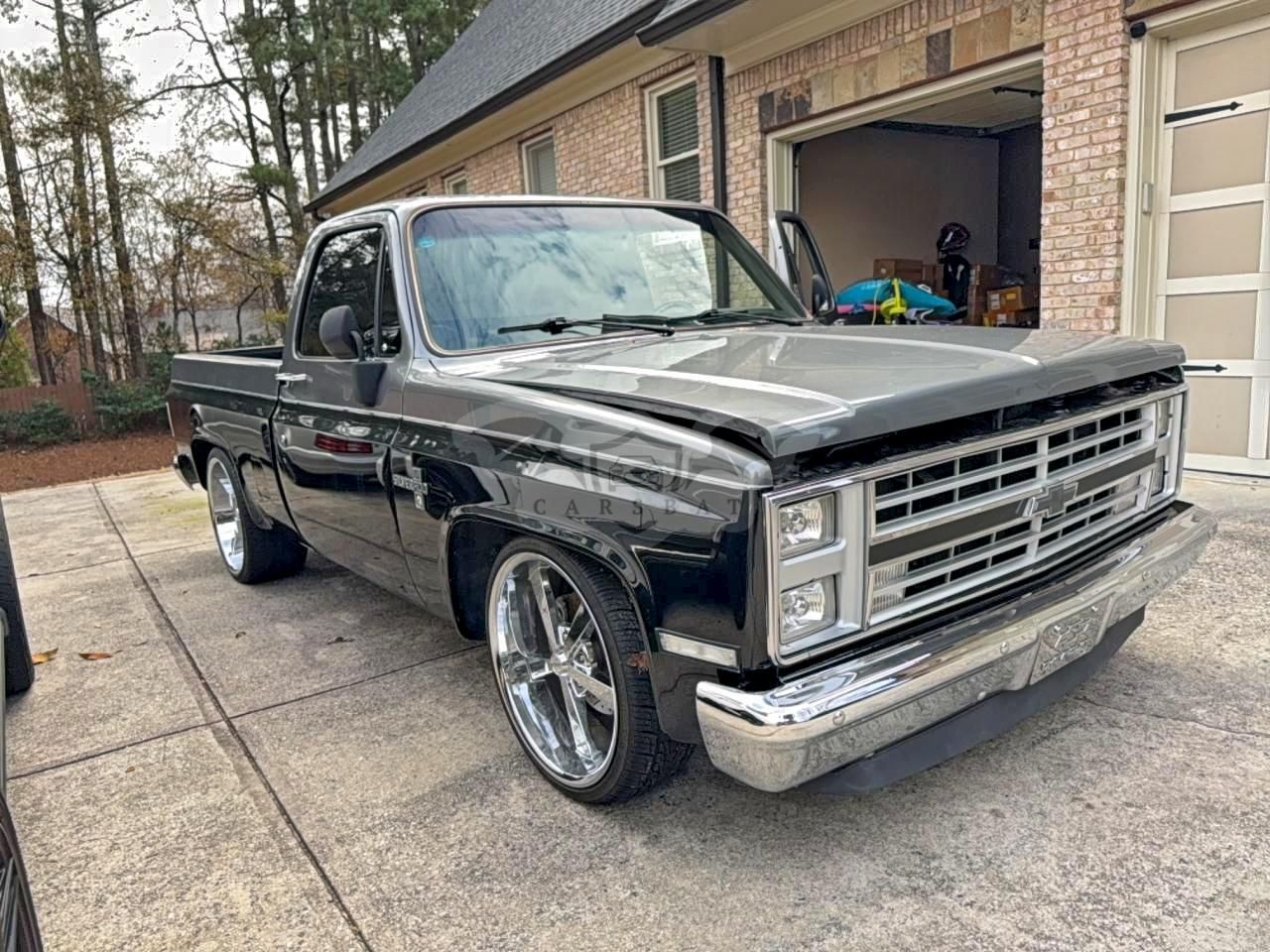 Chevrolet C-10 5.0L 8 1985
